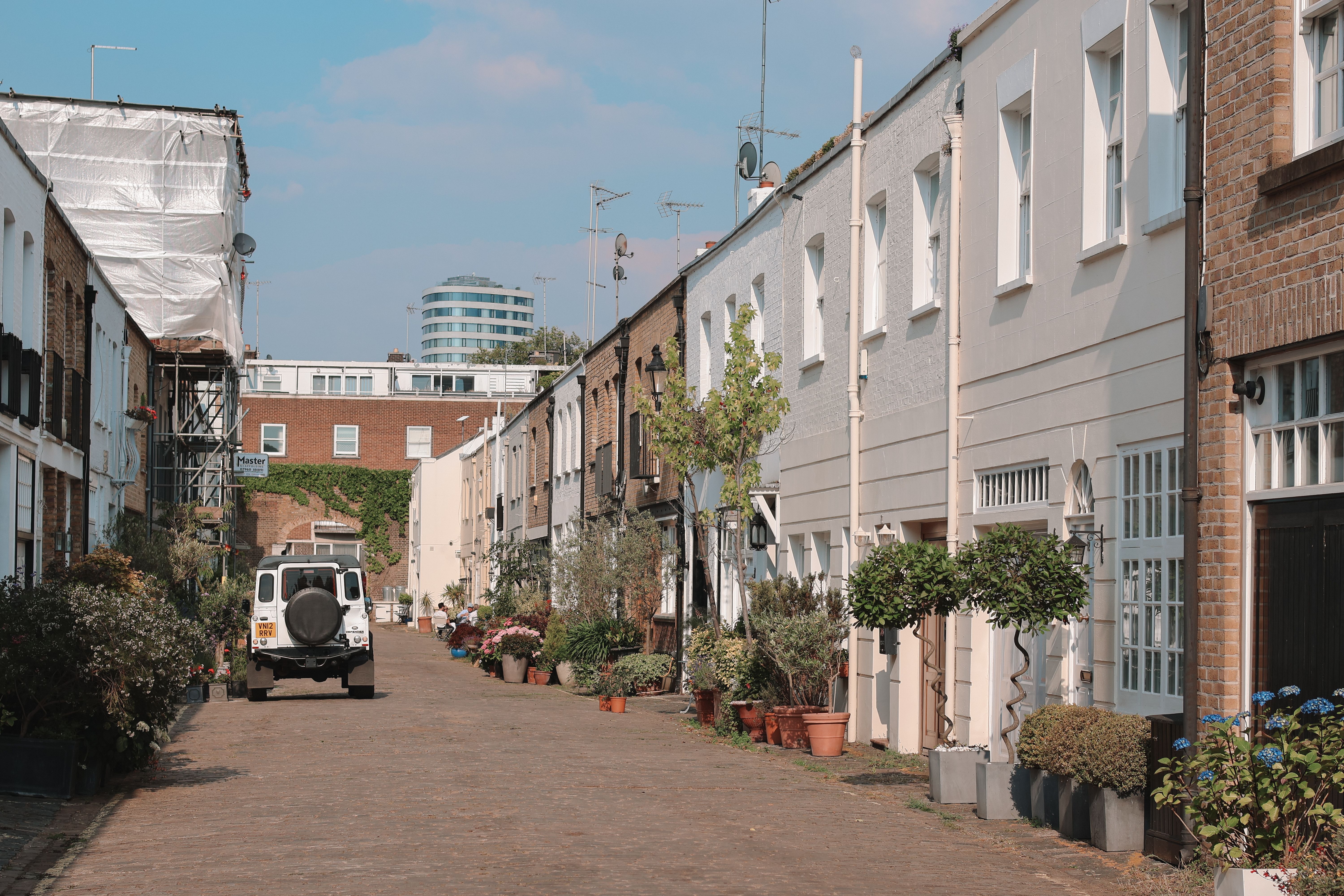 Redland Bristol flat — fast bridging loan chain break case study
