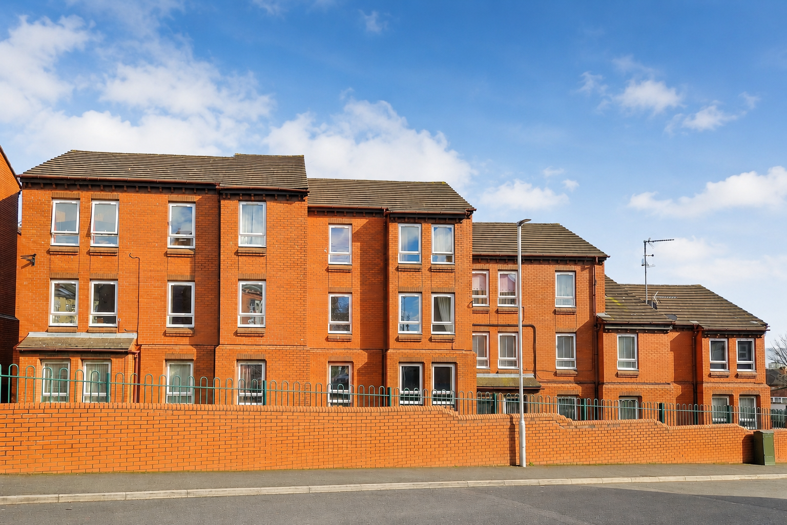 End-of-terrace, Wolverhampton — auction bridging loan case study